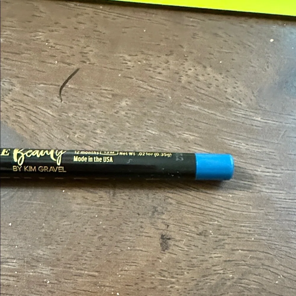 Definabelle Kajal Waterproof Eyeliner in deep teal